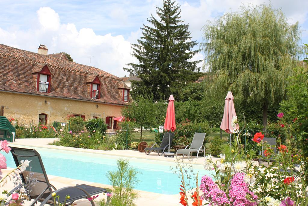 Hotel La Bastide Du Roy Villamblard Exterior foto